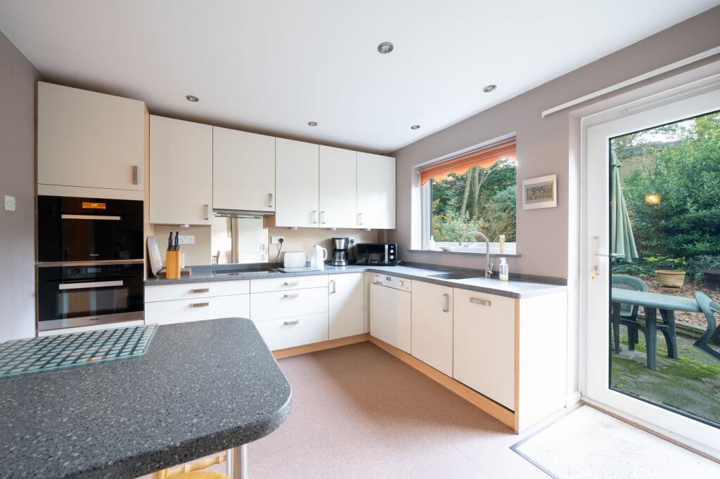 House in Cambridge, Newnham - More