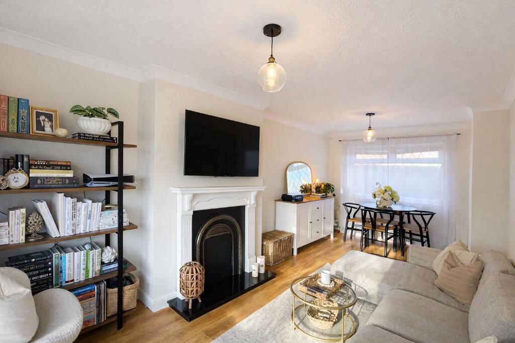 Watling Road, Castleford, West Yorkshire, WF10 photo 3