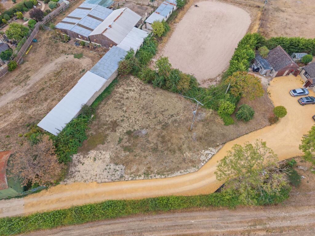 Farriers Cottage Land, Westmancote, Tewkesbury, GL20 7ES - More