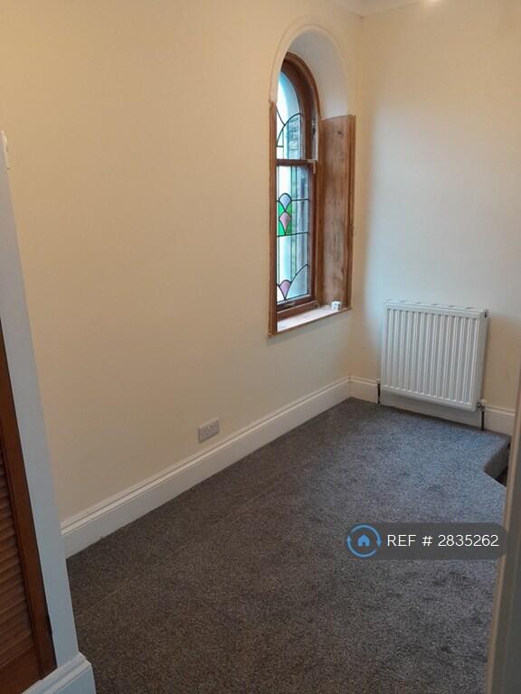 Additional image 13 of Moor View, Bradford, BD4