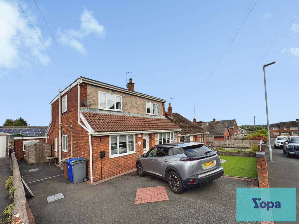 House in Stoke-on-Trent - View 5