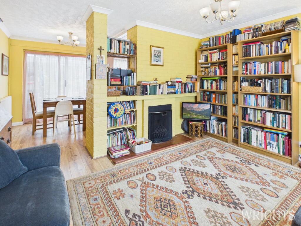 House in Hatfield, Oxlease - View 2