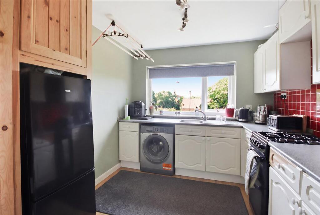 House in Sheffield - View 5