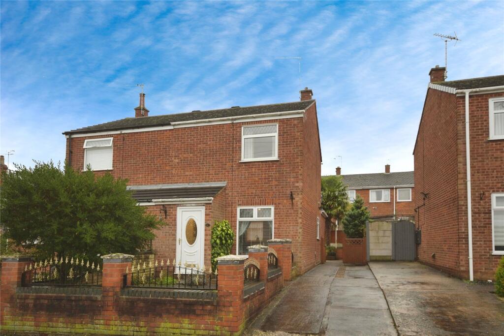 2-bed semi-detached on Sookholme Road, Shirebrook, Mansfield, Derbyshire, NG20, £140,000