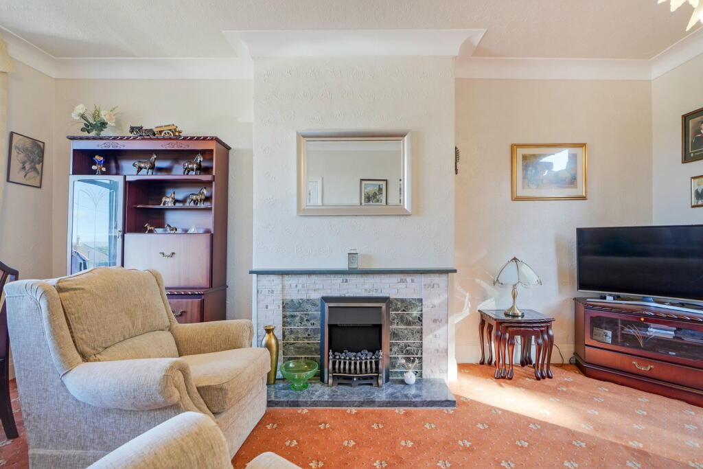 House in Sheffield, South Yorkshire - View 4