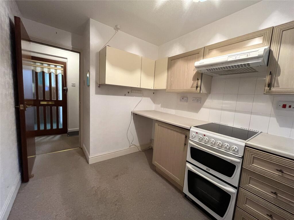 Apartment in Gwynedd, Caernarfon - More