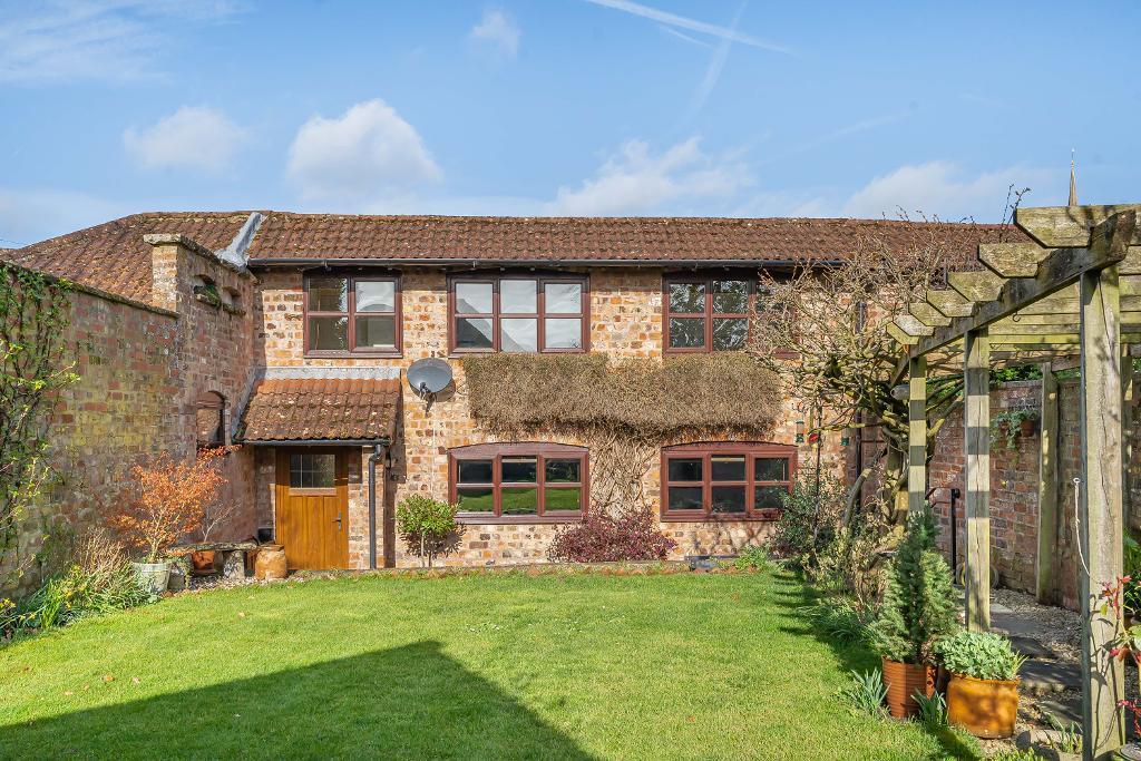 Main image of property: St Johns Road, Slimbridge, Gloucester, GL2 7DF