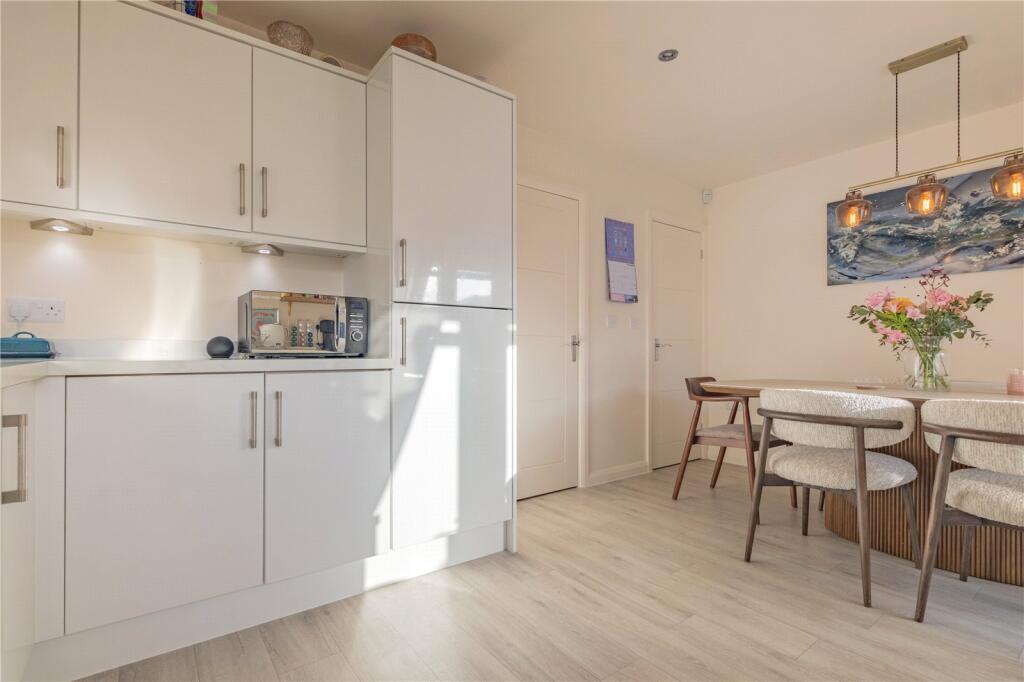 Radcliffe Street, Royton, Oldham, Greater Manchester, OL2 photo 3