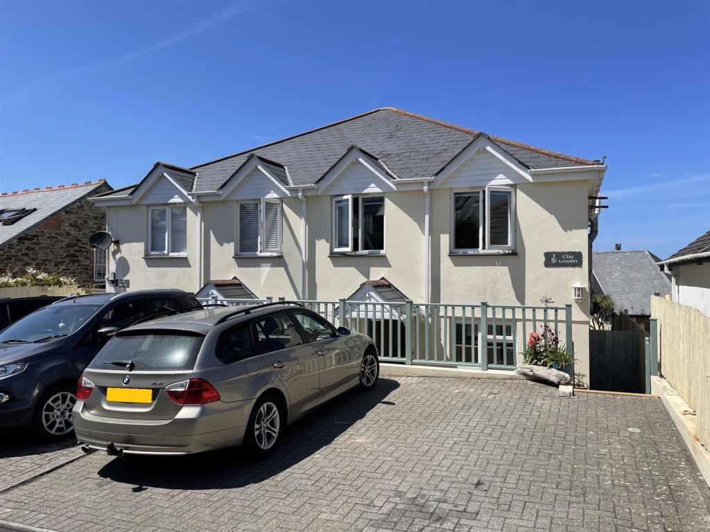 House in Truro - View 4