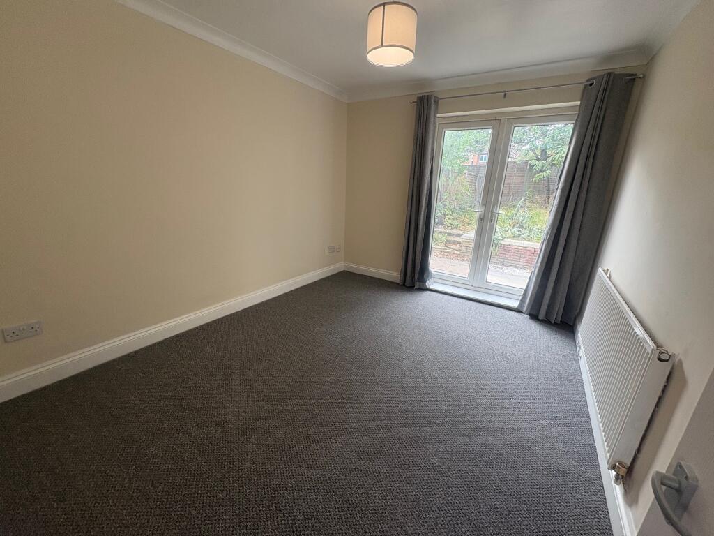 House in Northampton - View 5