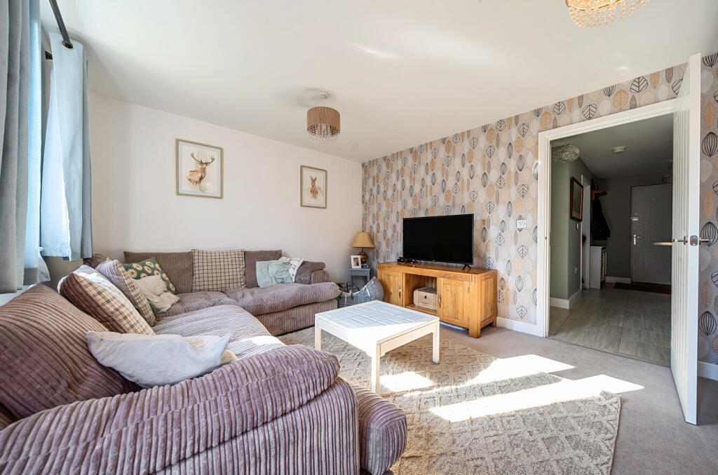 Norreys Drive, Chesterton, Bicester photo 2