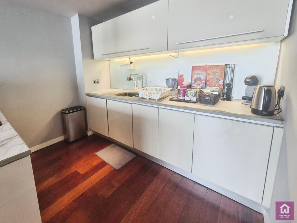 Apartment in Manchester - More