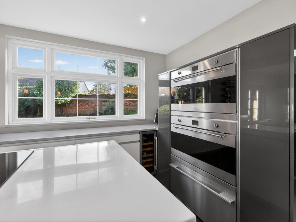 Additional image 6 of Moffats Lane, Brookmans Park, AL9