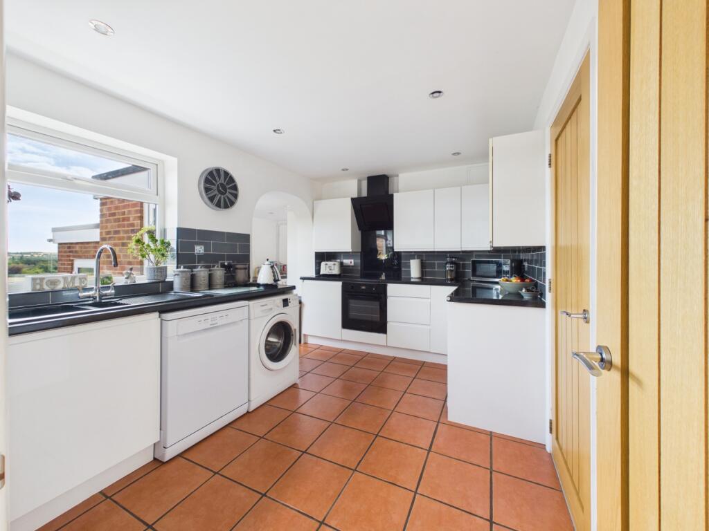 House in Northampton - View 3