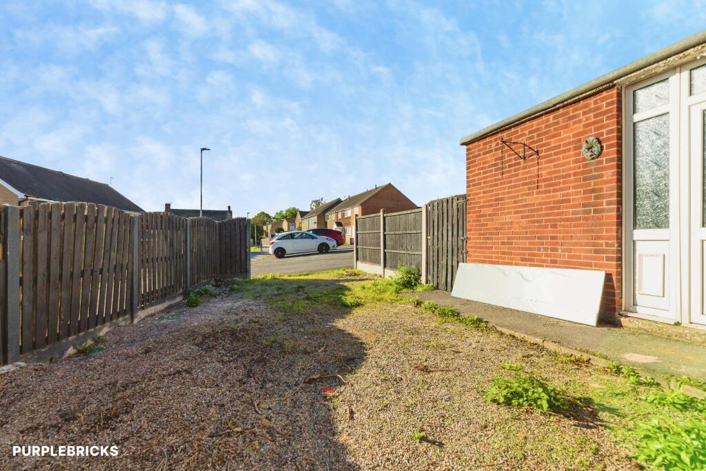 House in Rotherham, South Yorkshire - View 5