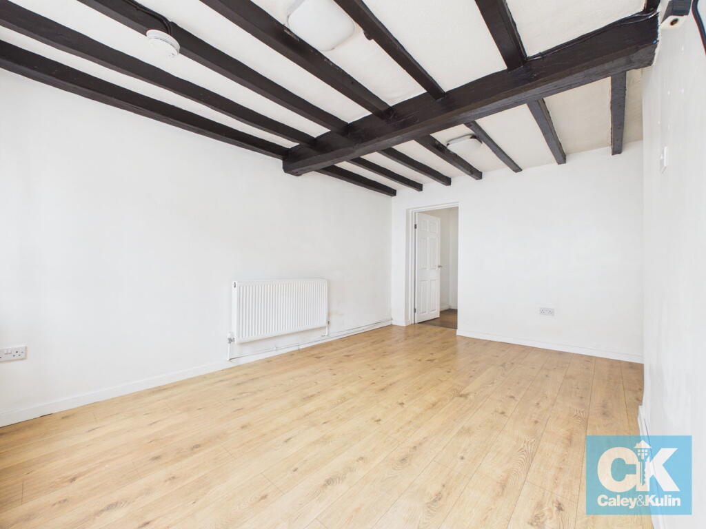 House in South Staffordshire, Penkridge - View 4