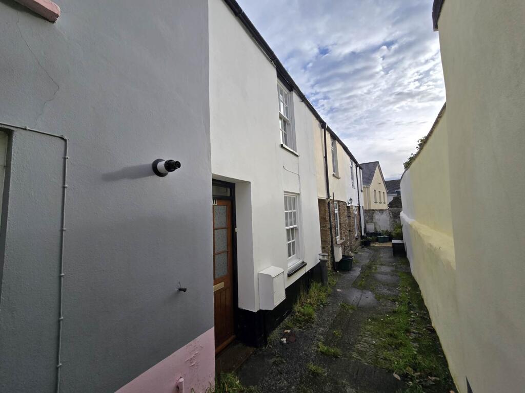 Main image of property: Coldharbour, Bideford