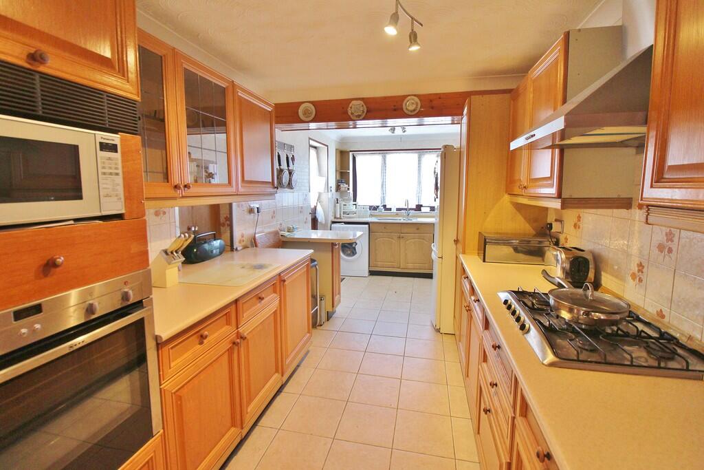 House in Portsmouth - View 3