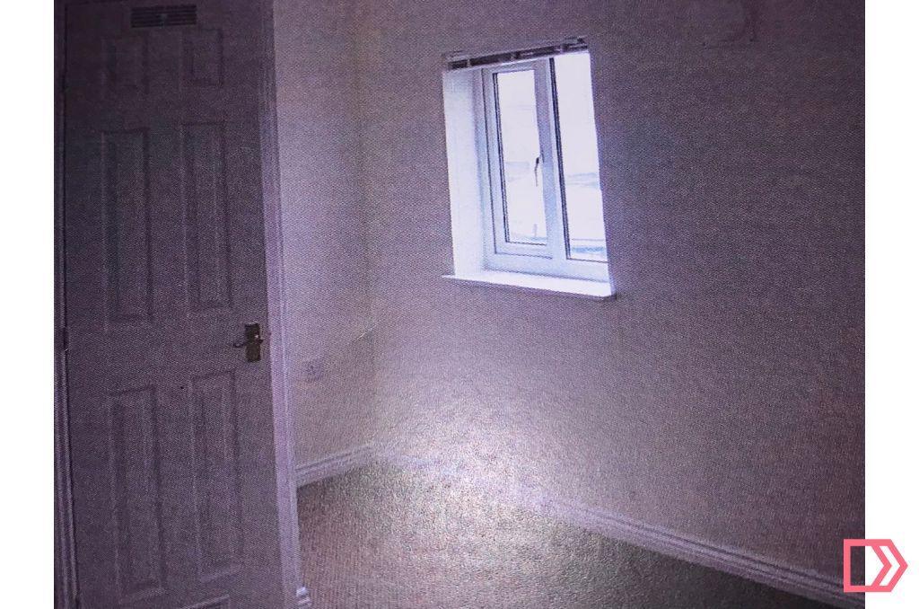 House in Sheffield - View 5