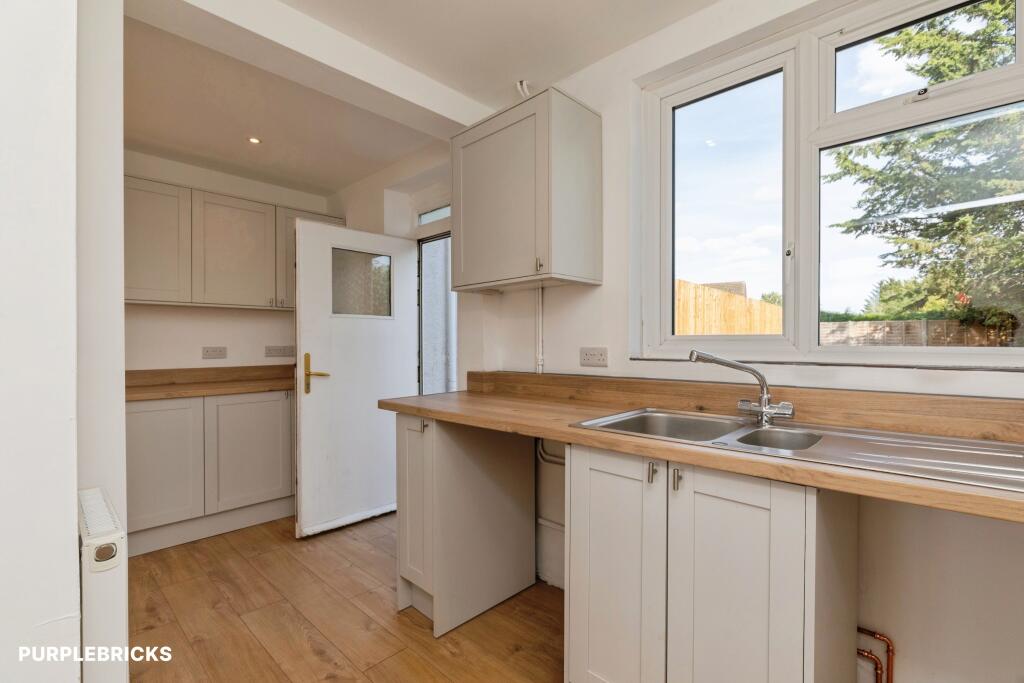 House in Swindon, Melksham - View 3