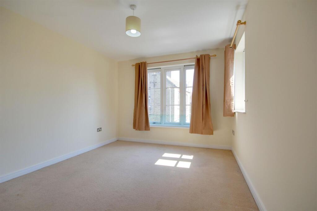 Apartment in Huntingdonshire, Huntingdon - More