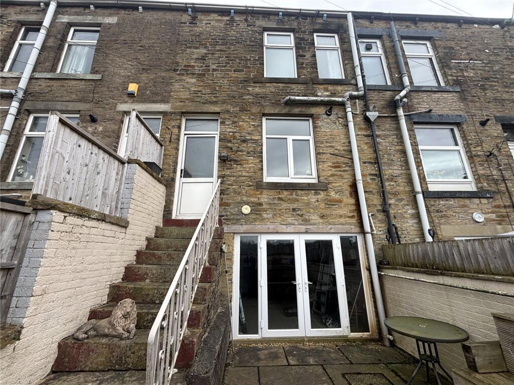 House in Pendle, Earby - View 2