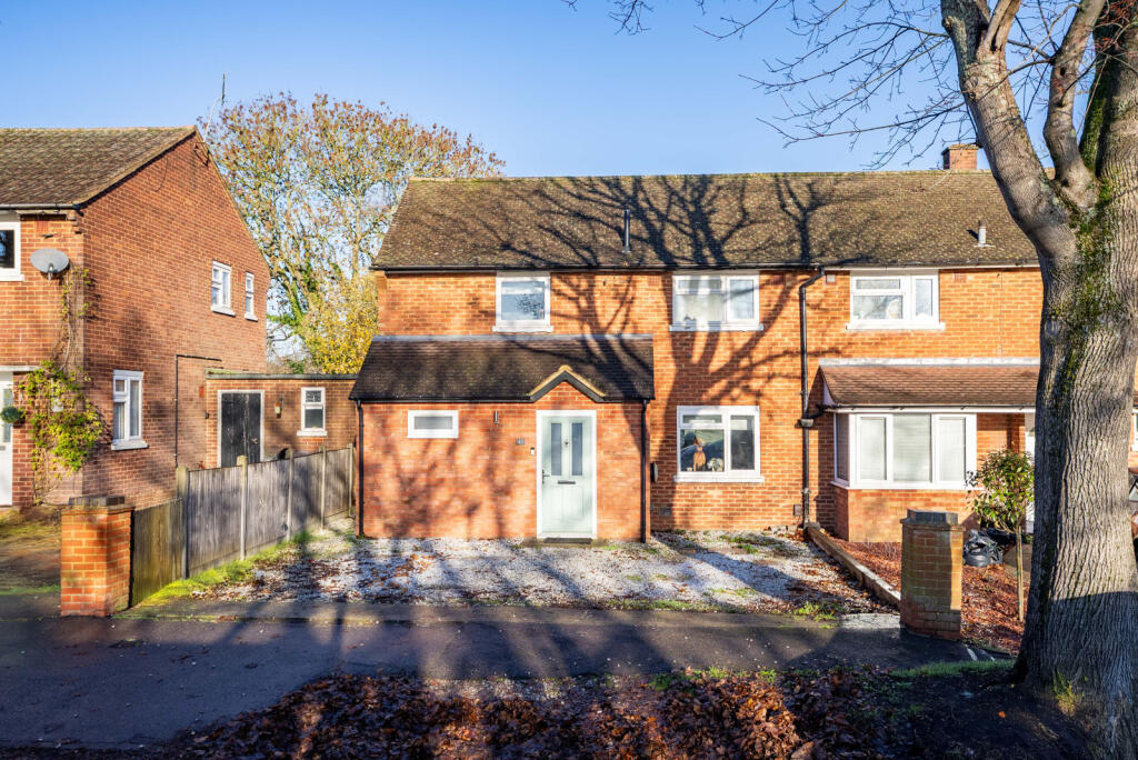 Main image of property: Cavan Drive, St. Albans, Hertfordshire, AL3