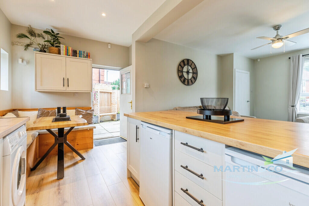 House in Rochdale, Kirkholt - More