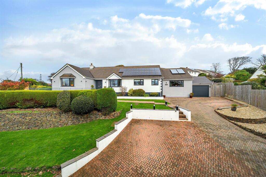 Main image of property: School Hill, Shortlanesend, Truro