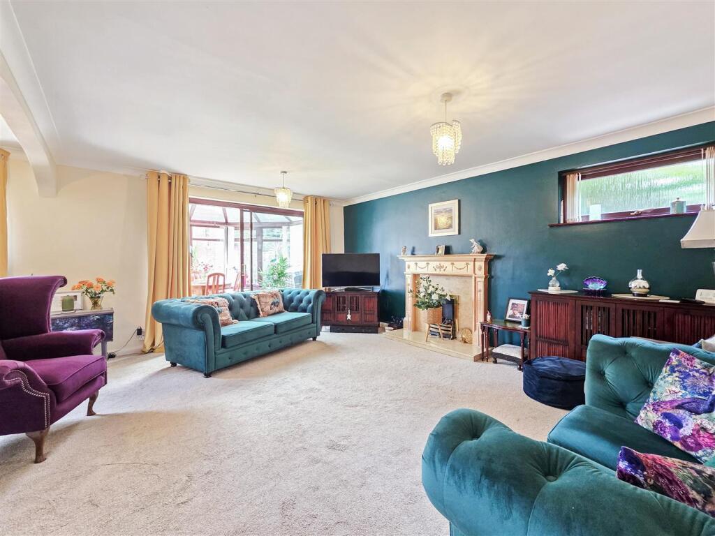 House in Newark and Sherwood, Gunthorpe - View 4