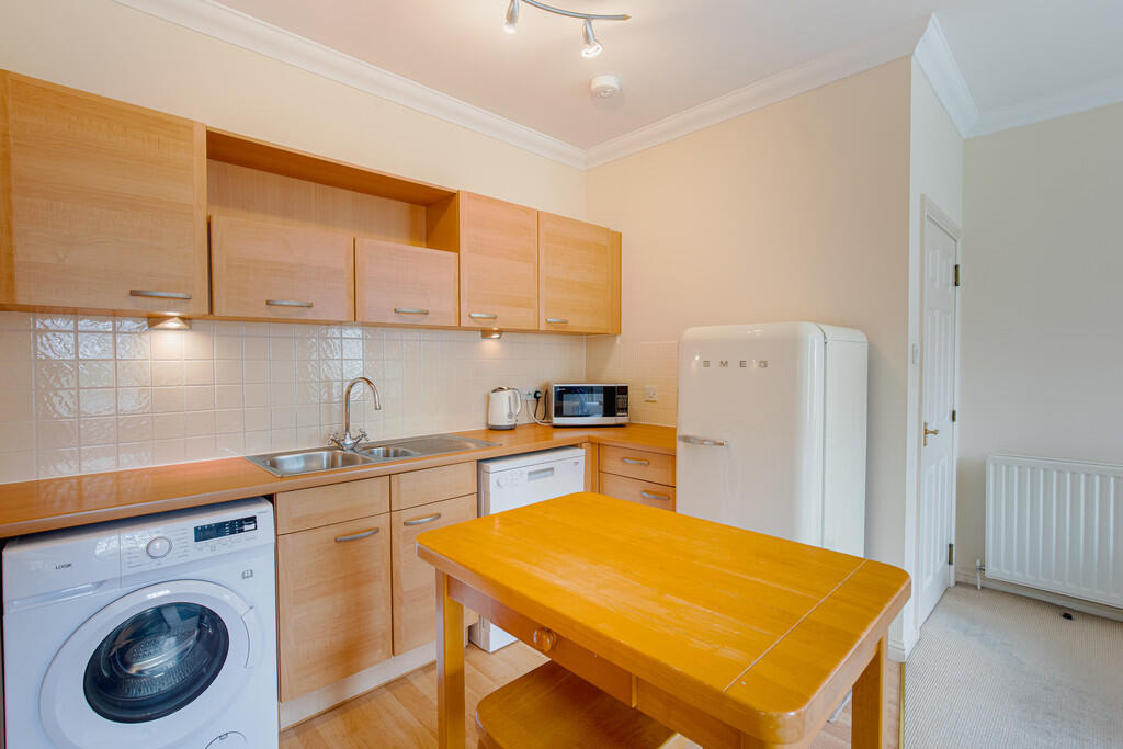 Corunna Place photo 4