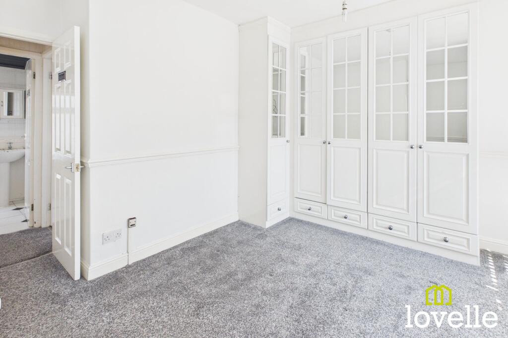 House in Hull, Kingston upon Hull - View 5