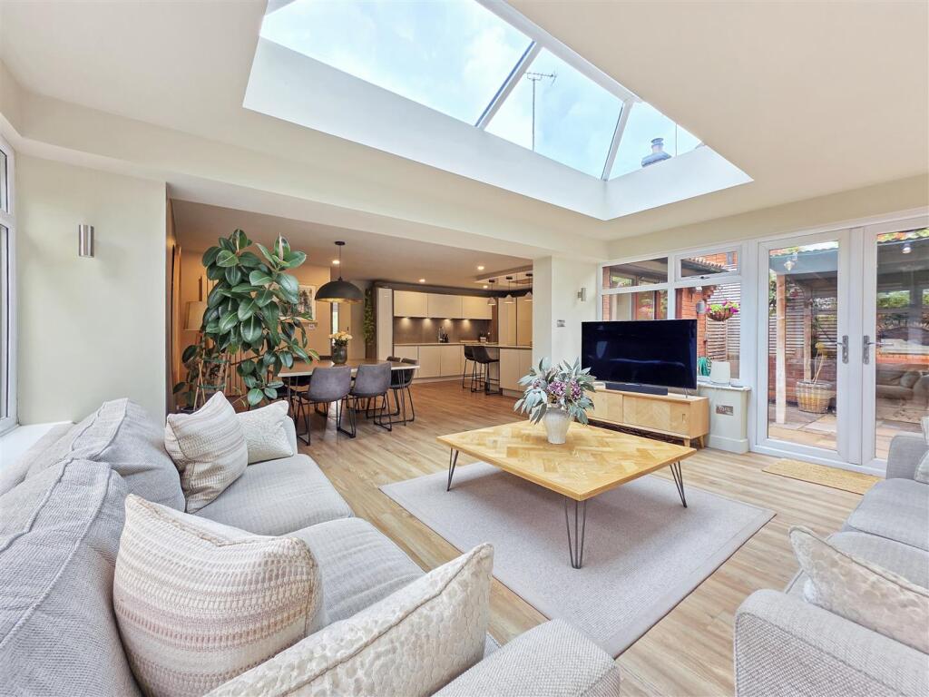 Glebe Farm View, Gedling, Nottingham - View 4