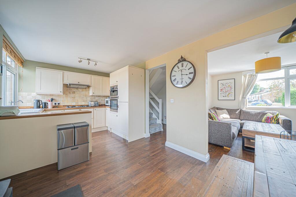 Wheeler Close, Chadwick End, B93 photo 4
