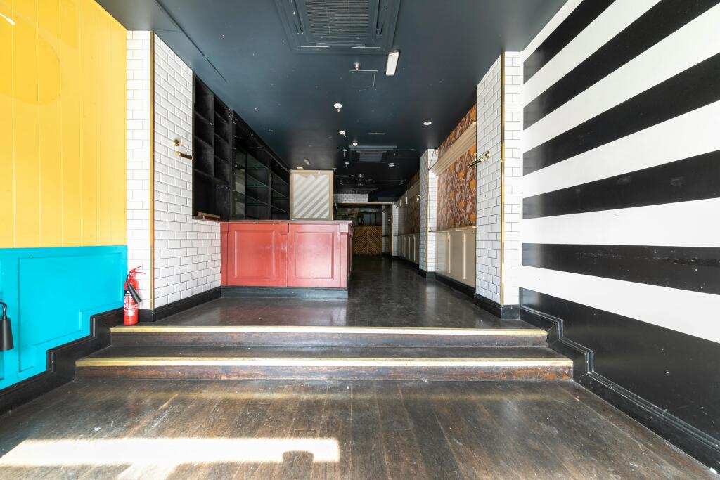 43 Essex Road -4.jpg
