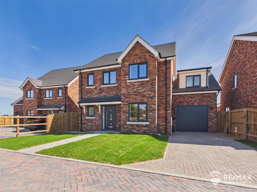 Main image of property: Oakley Gardens, Little Oakley, Harwich