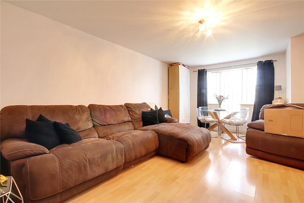 Apartment in London - View 4