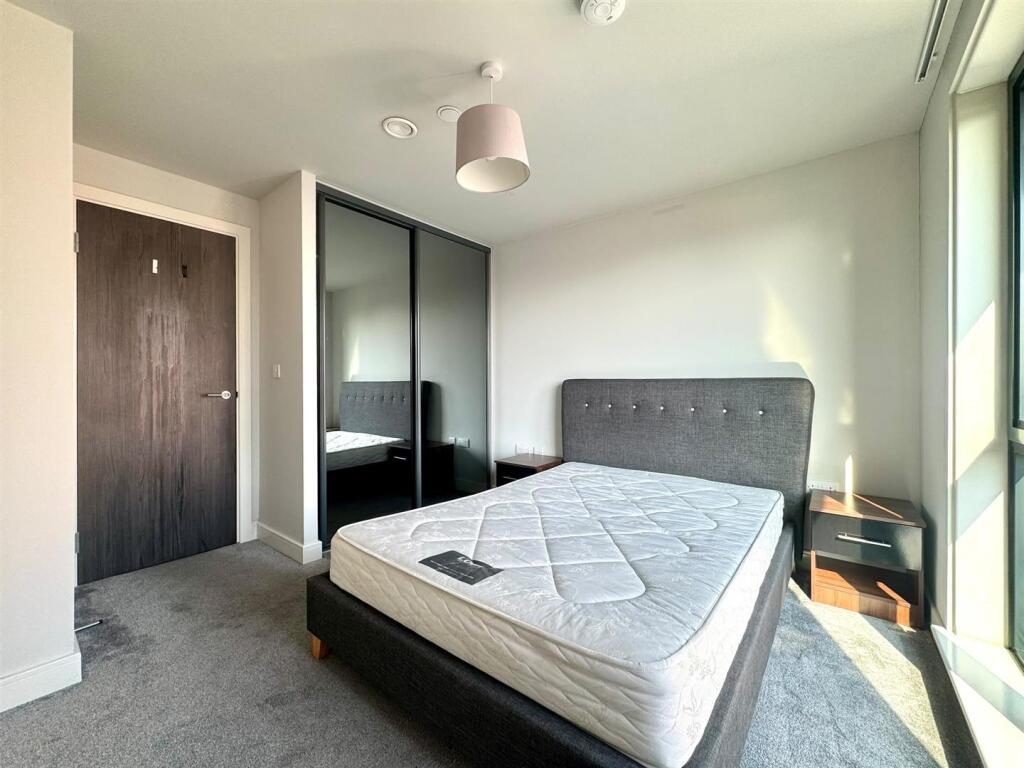 Apartment in Birmingham, Jewellery Quarter - View 5