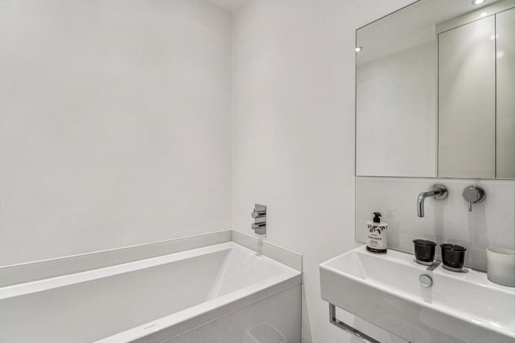 Apartment in London, Royal Borough of Kensington and Chelsea - View 5