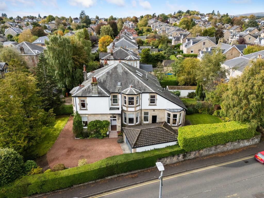 4-bed semi-detached on 2 Colquhoun Drive, Bearsden, Glasgow, G61 4NQ, £695,000