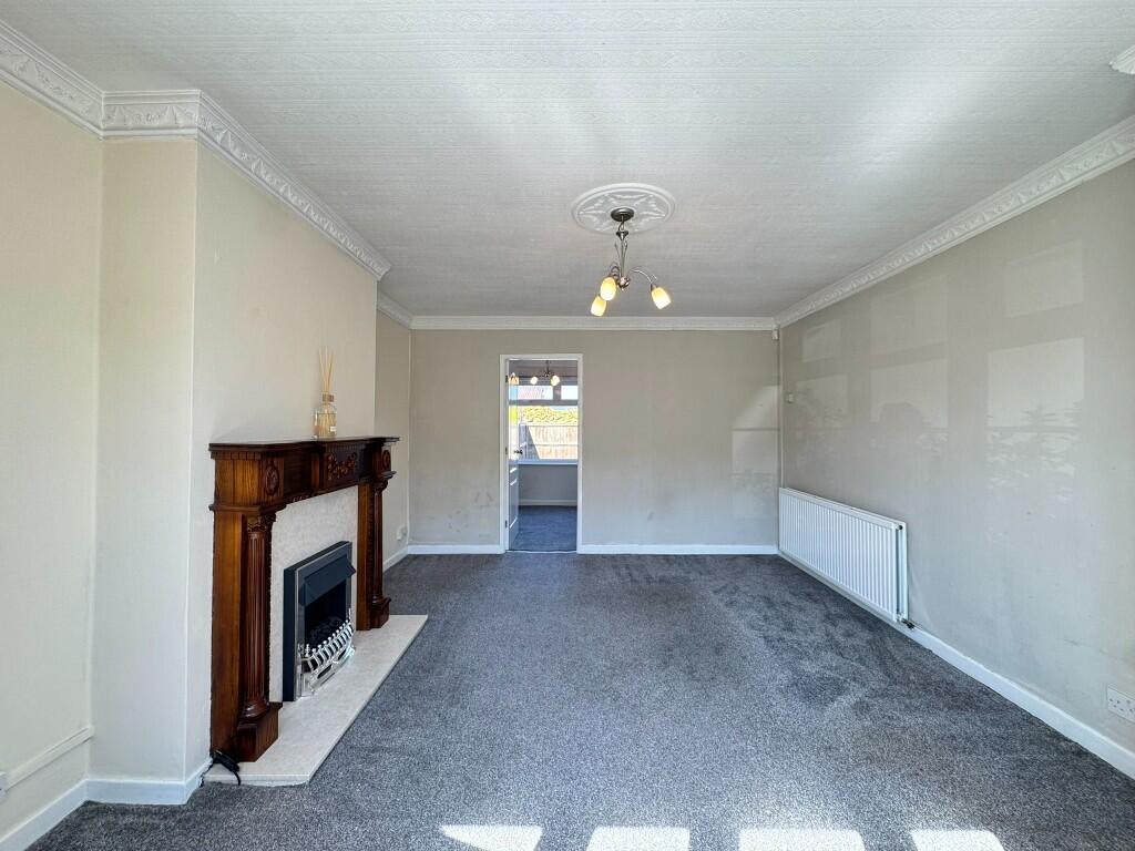 Brentford Road, South Reddish, Stockport, SK5 7EA photo 4