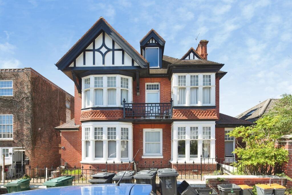 Main image of property: Fonthill Road, Hove