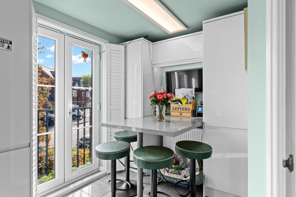 House in Kingston upon Thames - View 5