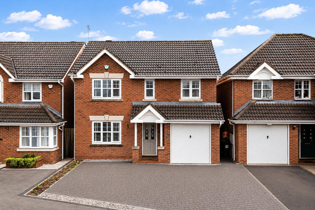 4-bed detached on Monks Crescent, Leicester, Leicestershire, £400,000