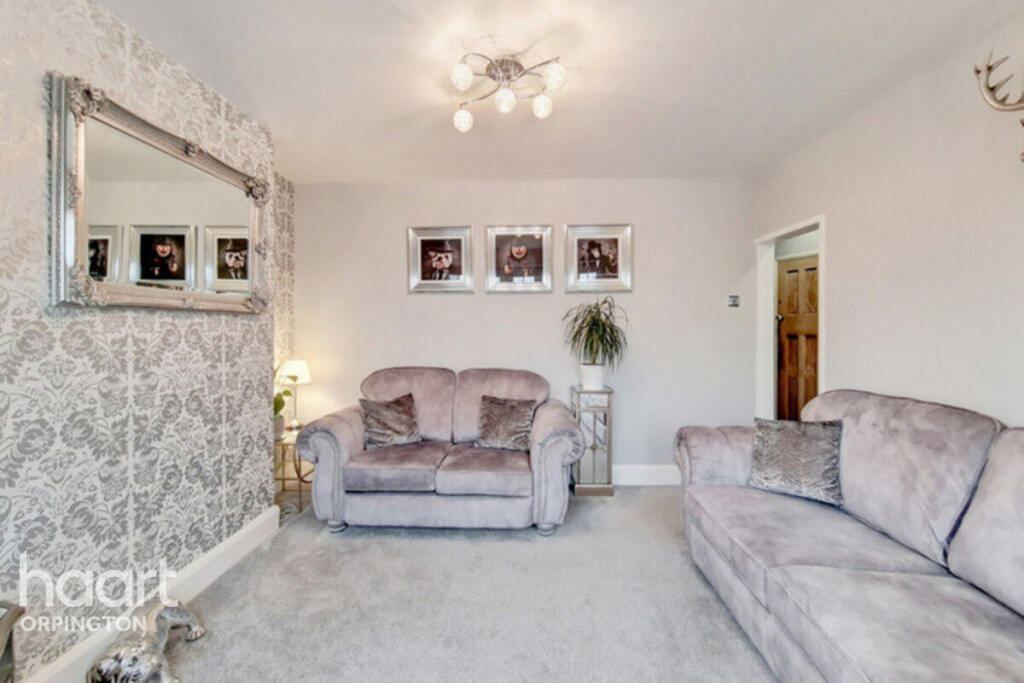 Pleasance Road, Orpington photo 3
