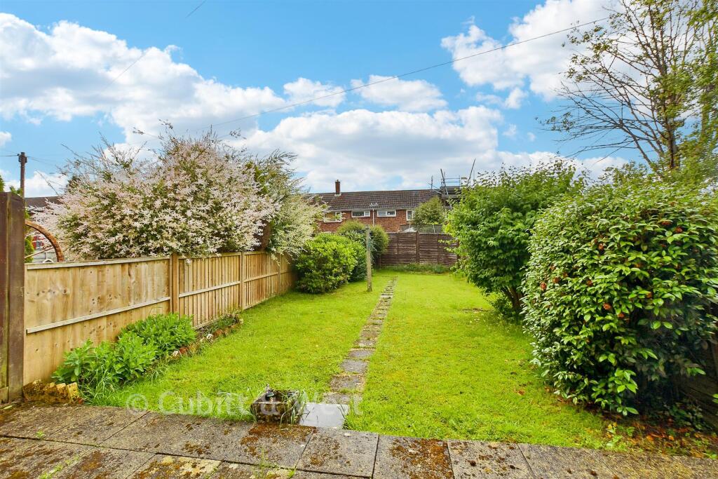 House in Crawley, Tilgate - View 2