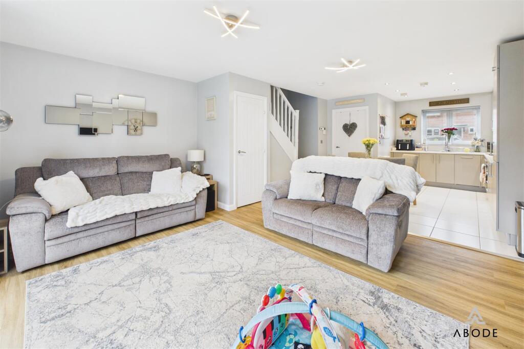Blackthorn Close, Brailsford, Ashbourne photo 3