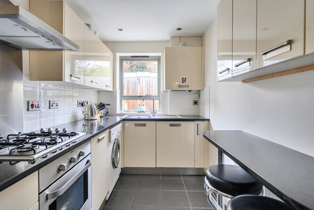 House in Bristol, Westbury on Trym - View 4