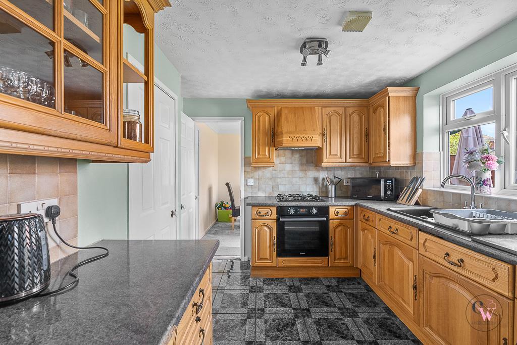 Medina Avenue, Winsford photo 4