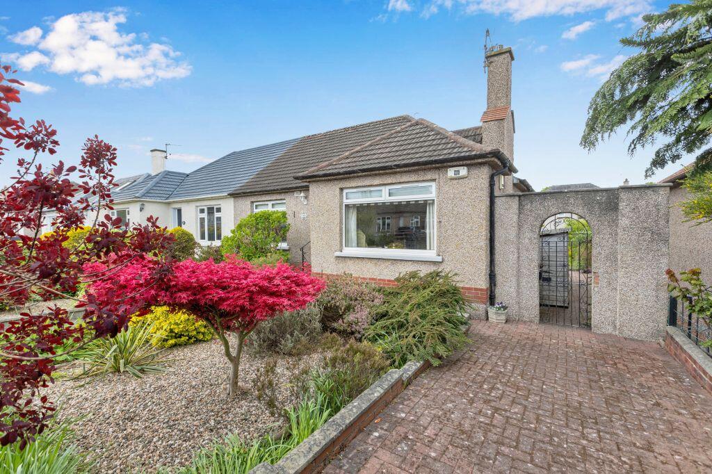 Main image of property: 39 Craigs Gardens, Edinburgh, EH12 8HA